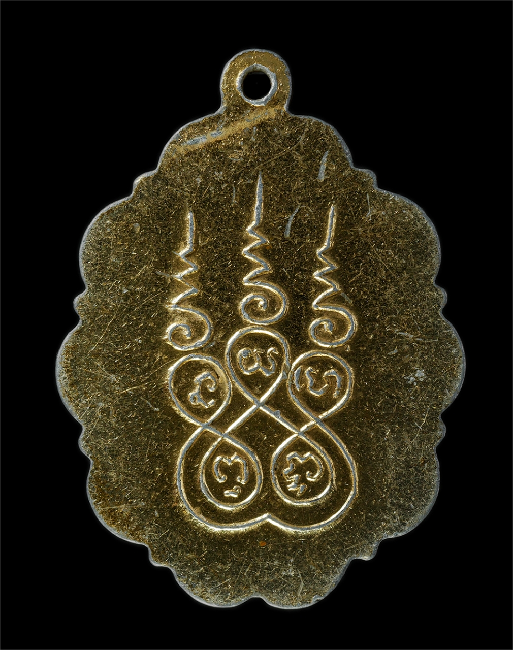 2569-01-21 (32)p.jpg - ล็อกเก็ตหหลวงพ่อสันติ สิวโร วัดบ่อฝ้าย ถนนเขาตะเกียบ-หัวหิน อ. หัวหิน จ.ประจวบคีรีขันธ์ ที่สุดแห่งมหาแคล้วคลาด เมตตาบารมี โชคลาภ วาสนา ล็อกเก็ตเก่าสวย [..] | https://kamulet.in.th